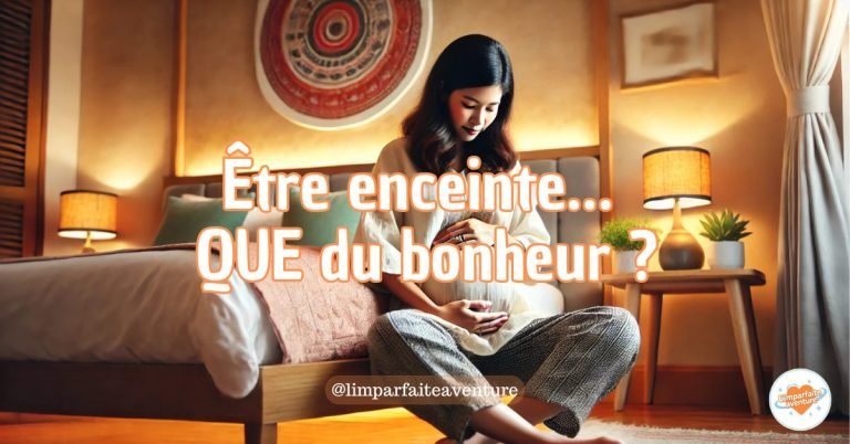 Femme enceinte assise sur un lit, tenant son ventre dans une chambre cosy. Texte sur l’image : 'Être enceinte… QUE du bonheur ?